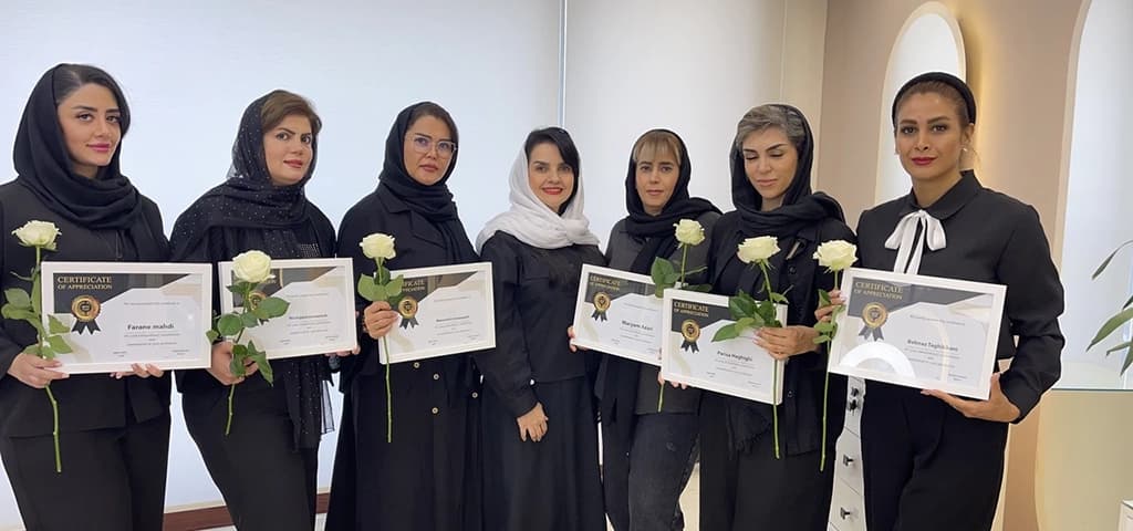نمایی از آموزشگاه و هنرجویان 4