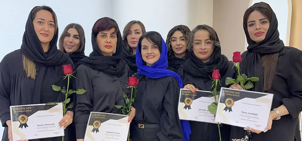نمایی از آموزشگاه و هنرجویان 9